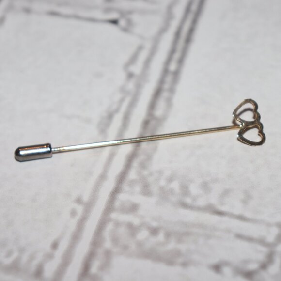 💛✨📌 VINTAGE GOLD HEART STICK PIN · 2.75" · END CAP INCLUDED - Picture 1 of 4